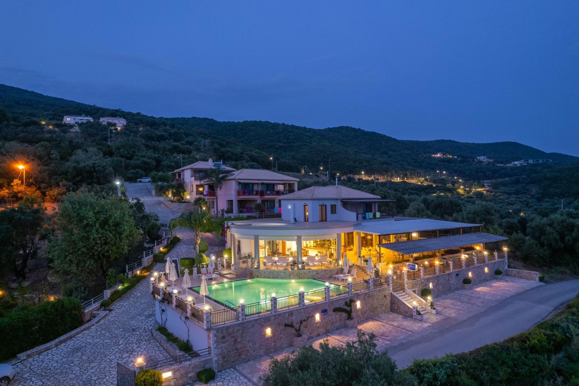 3Aktes Suites & Studios Sívota Eksteriør billede